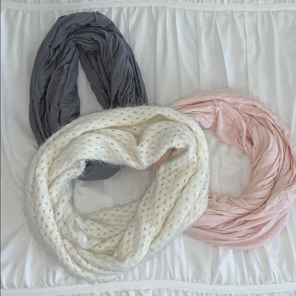 Bundle!! 3 pcs infinity scarves